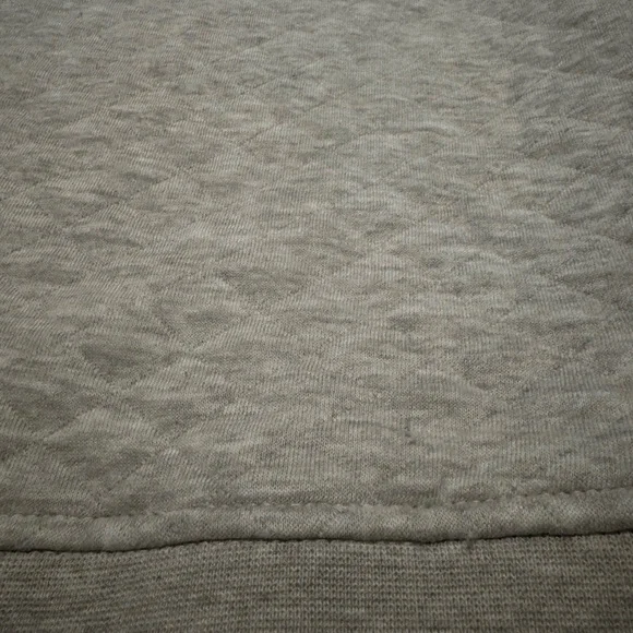 Patagonia Cream and Green Women's Sweater - Picture 9 of 9